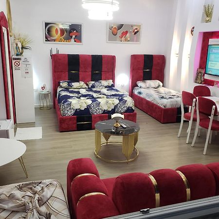 Apartamento Studio Near Tirana Airport 2- Self Check-In Free Parking Valjiosi Exterior foto
